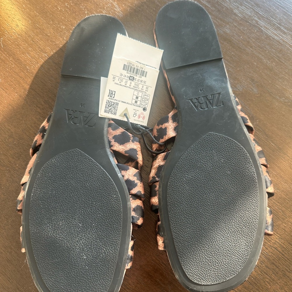 Brand new Zara Animal Print Slides - Picture 3 of 3